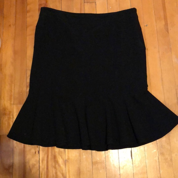 Giorgio Armani Black BORGO 21 Wool Flounce Skirt - Picture 3 of 3